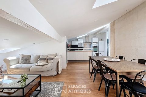 Furnished attic apartment in the Golden Triangle