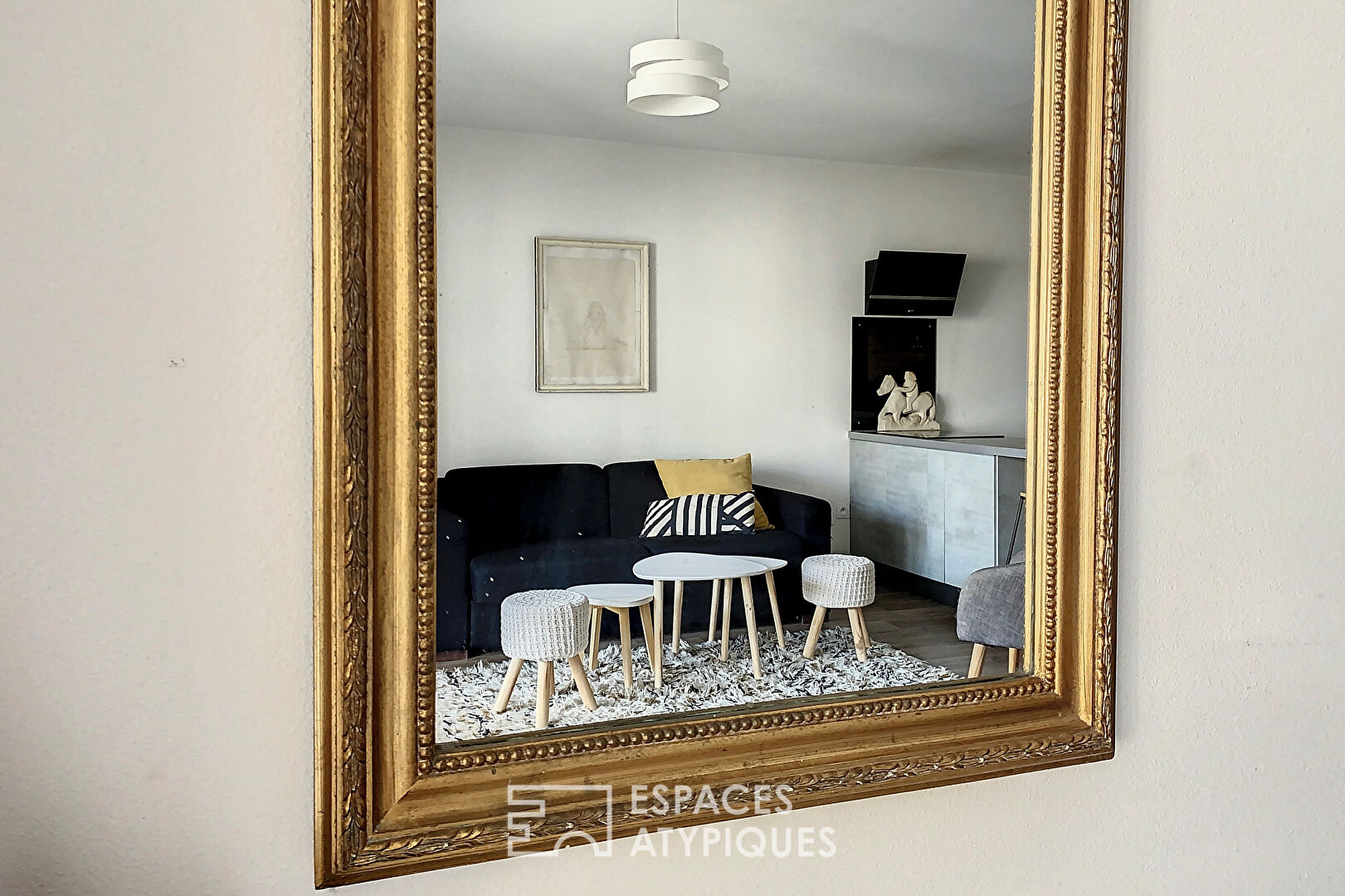 Appartement avec terrasse et loggia aux Chartrons_ Meublé