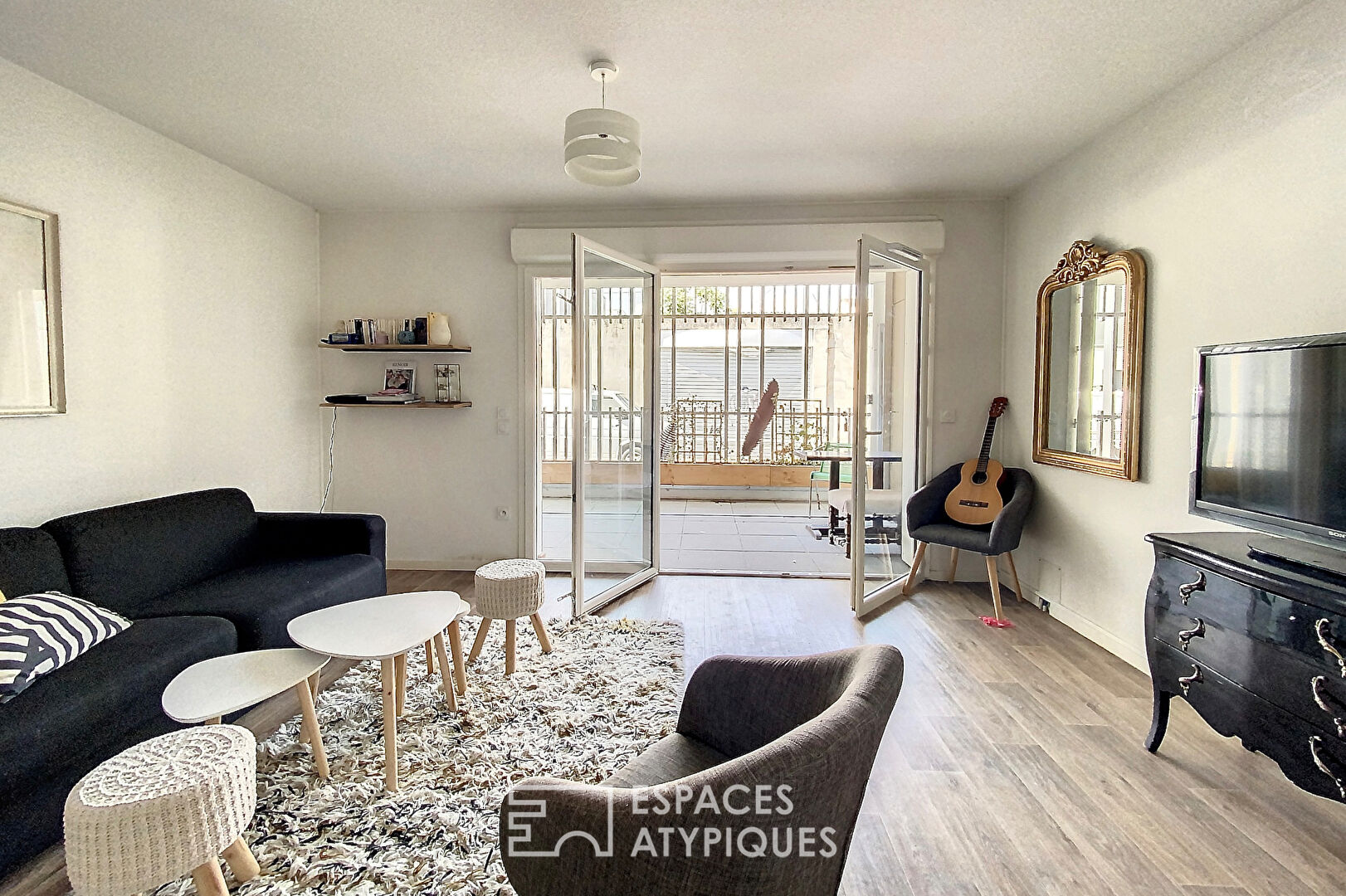Appartement avec terrasse et loggia aux Chartrons_ Meublé