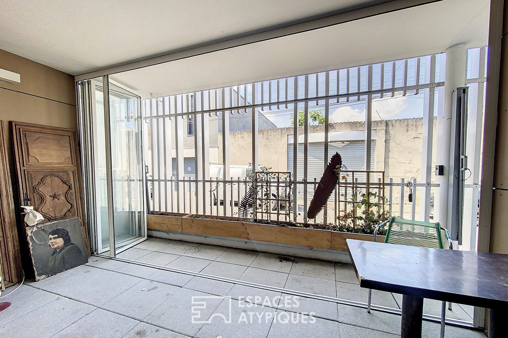 Appartement avec terrasse et loggia aux Chartrons_ Meublé