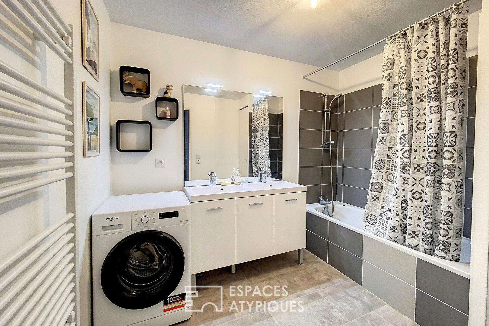 Appartement avec terrasse et loggia aux Chartrons_ Meublé