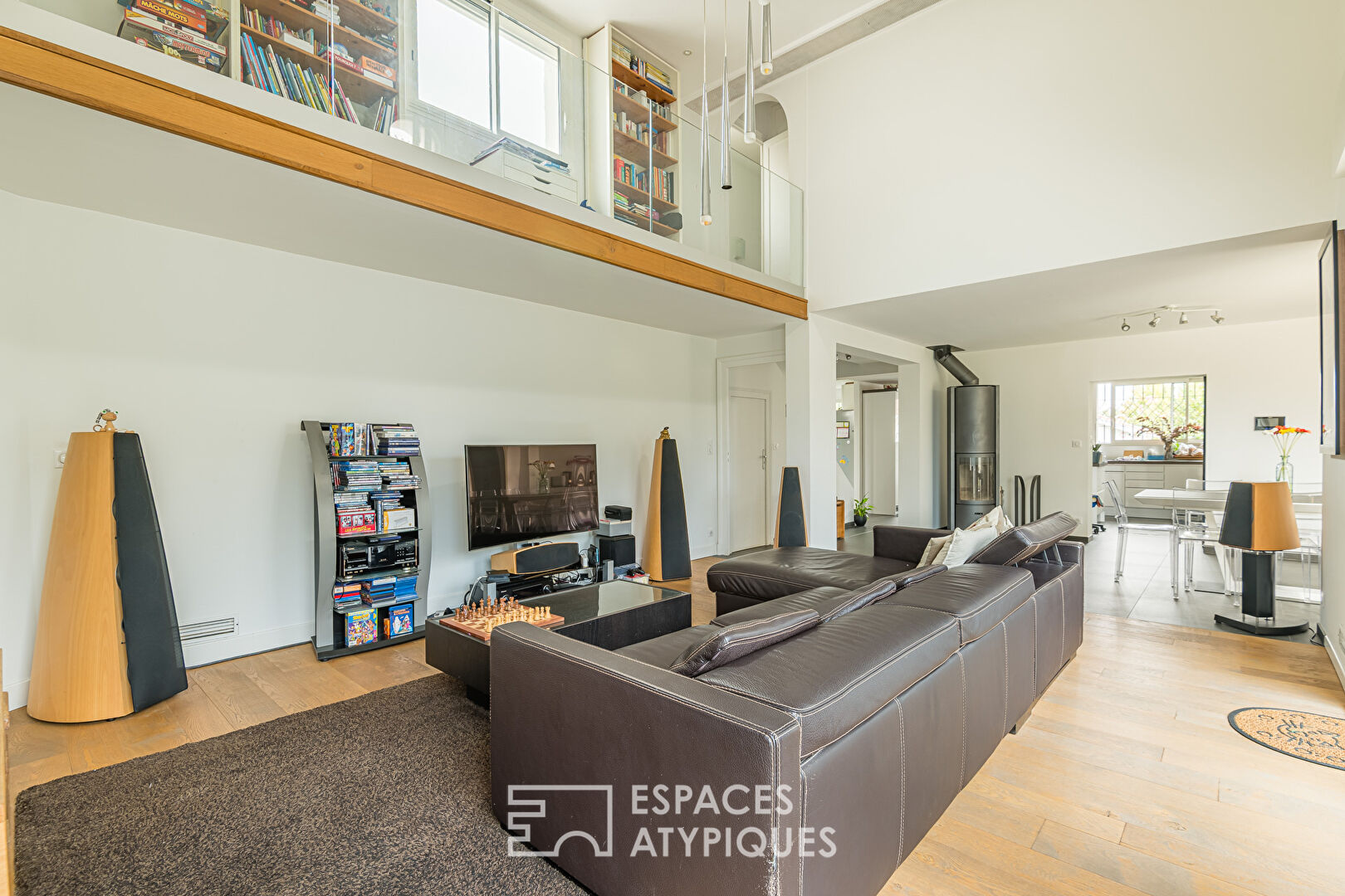 Grande maison de Famille au coeur de Mérignac – Idéale pour Profession Libérale