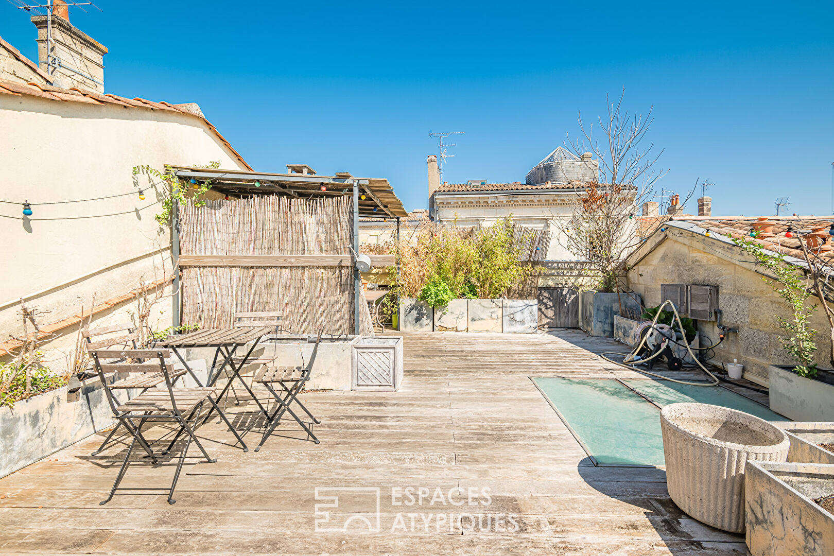 Maison familiale aux Chartrons, avec garage et terrasse sans vis-à-vis
