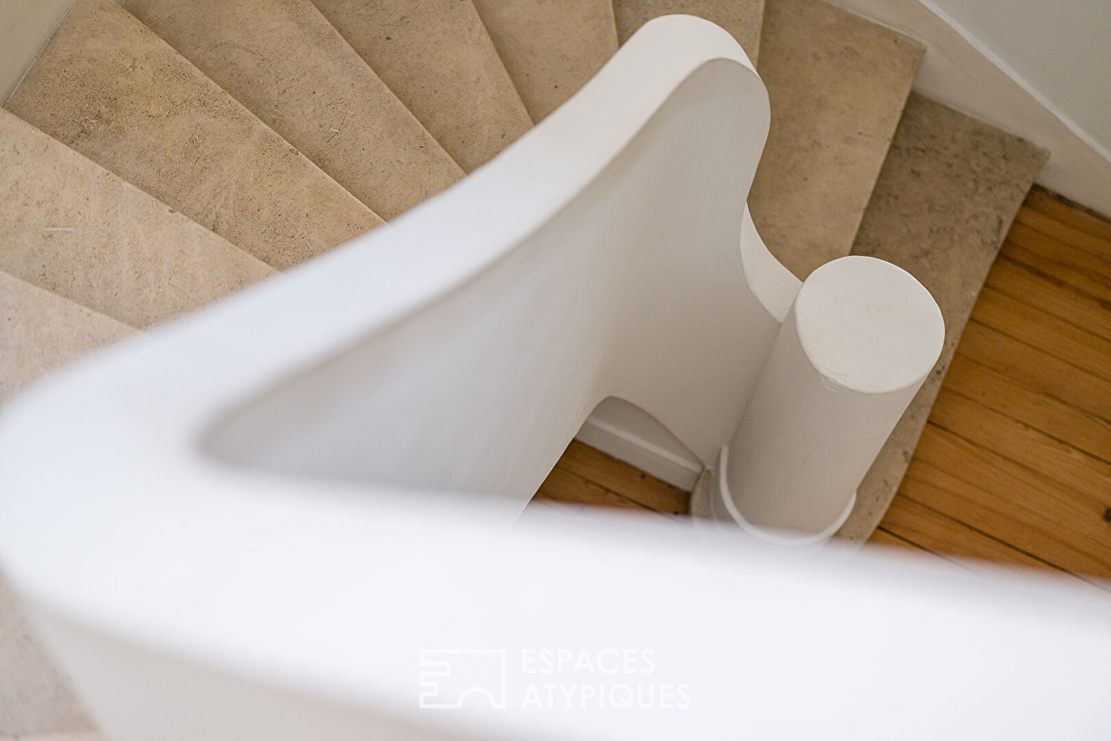 Maison familiale aux Chartrons, avec garage et terrasse sans vis-à-vis