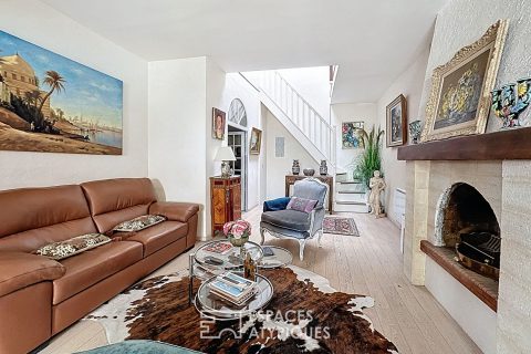 Townhouse with large garage