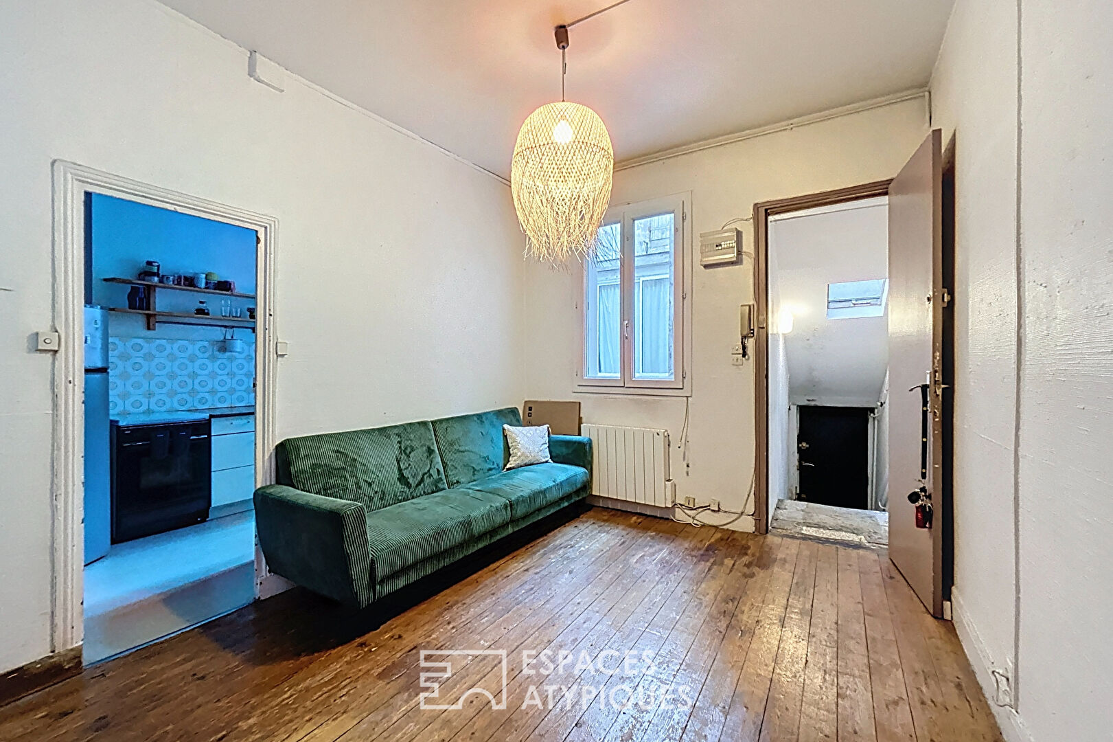 Duplex lumineux à rénover dans l&rsquo;hypercentre de Bordeaux