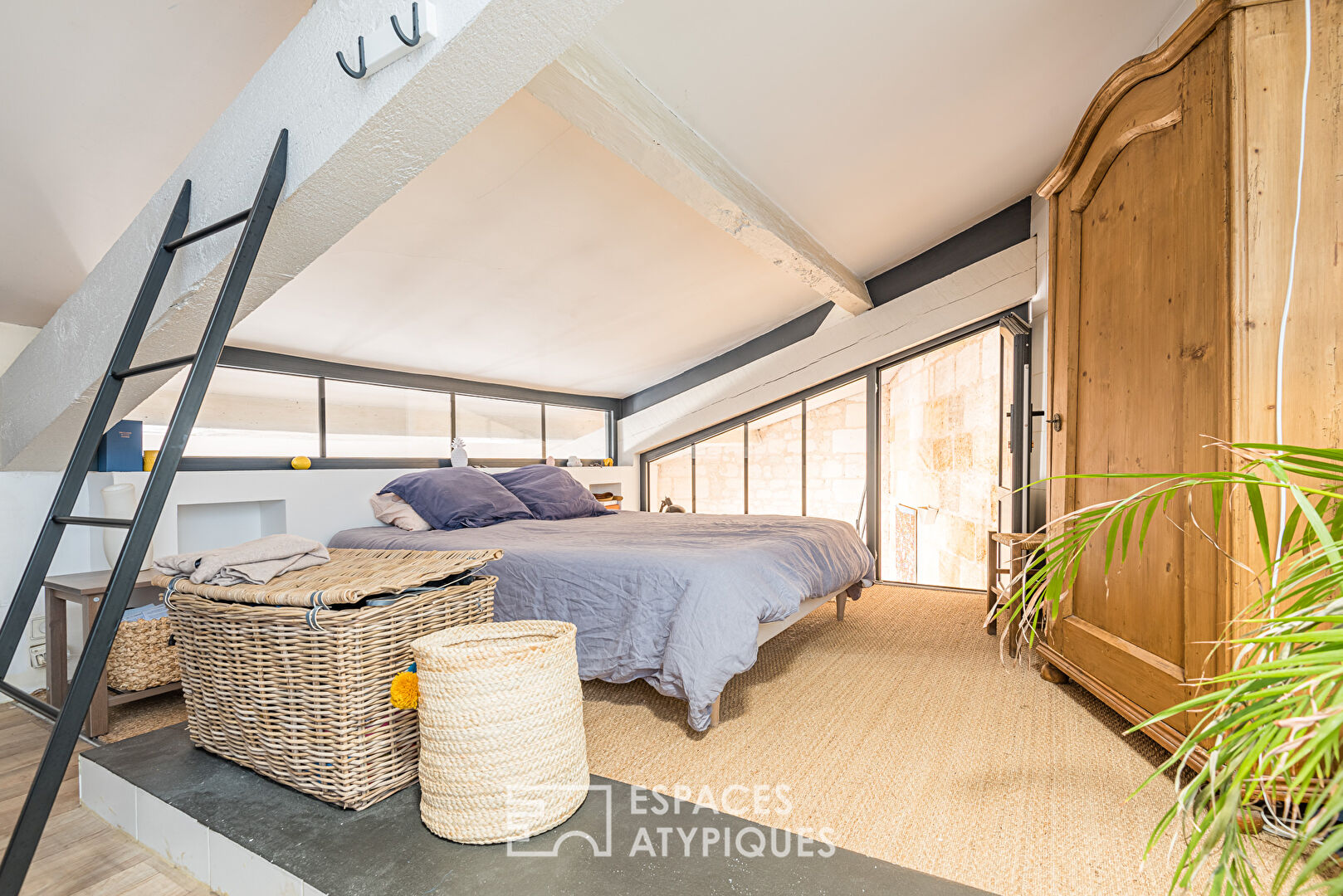 La jolie maison de ville avec garage aux Chartrons