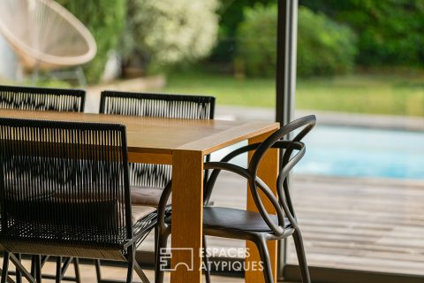 L’harmonie contemporaine au coeur de Caudéran avec piscine et garage