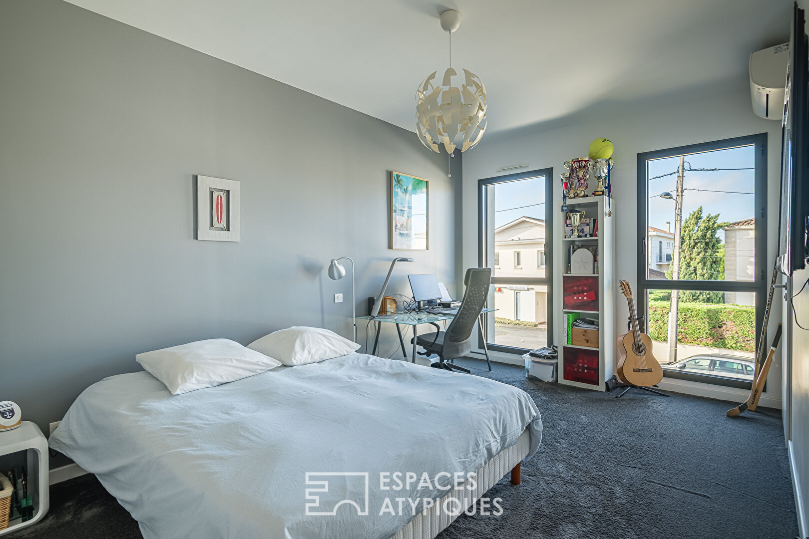 L’harmonie contemporaine au coeur de Caudéran avec piscine et garage