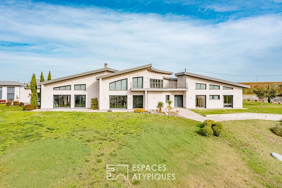 Domaine contemporain d'exception sur 3 hectares