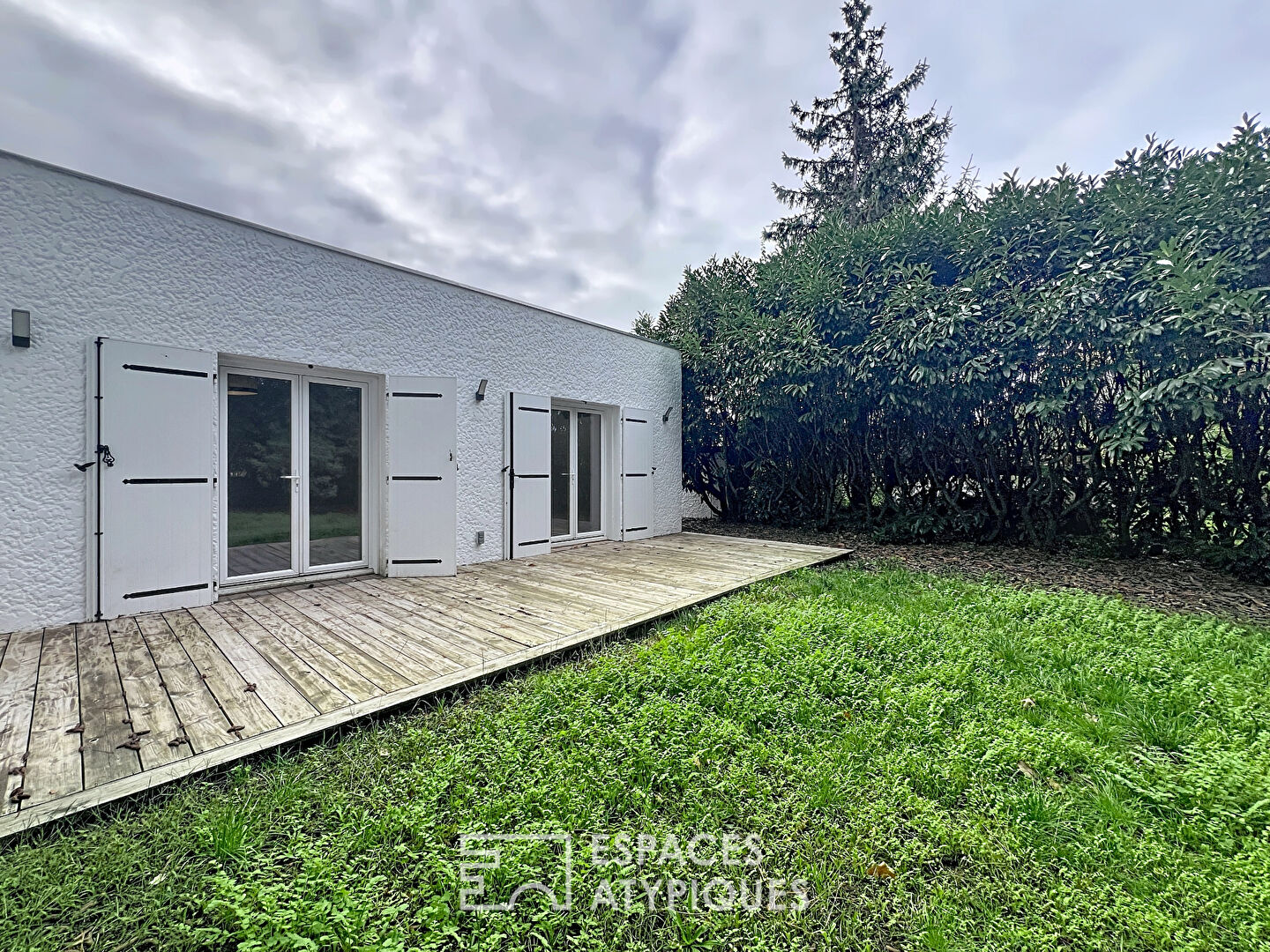 Maison de plain-pied sur le parc Féau