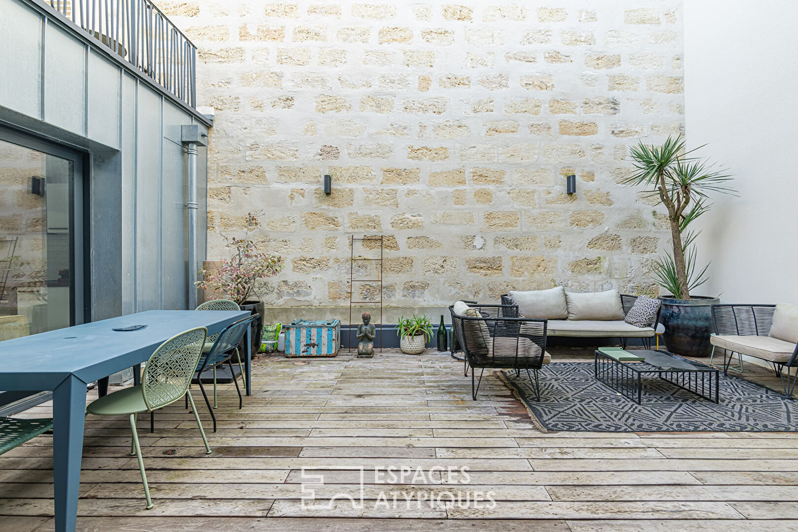Loft familial avec double terrasse aux Chartrons