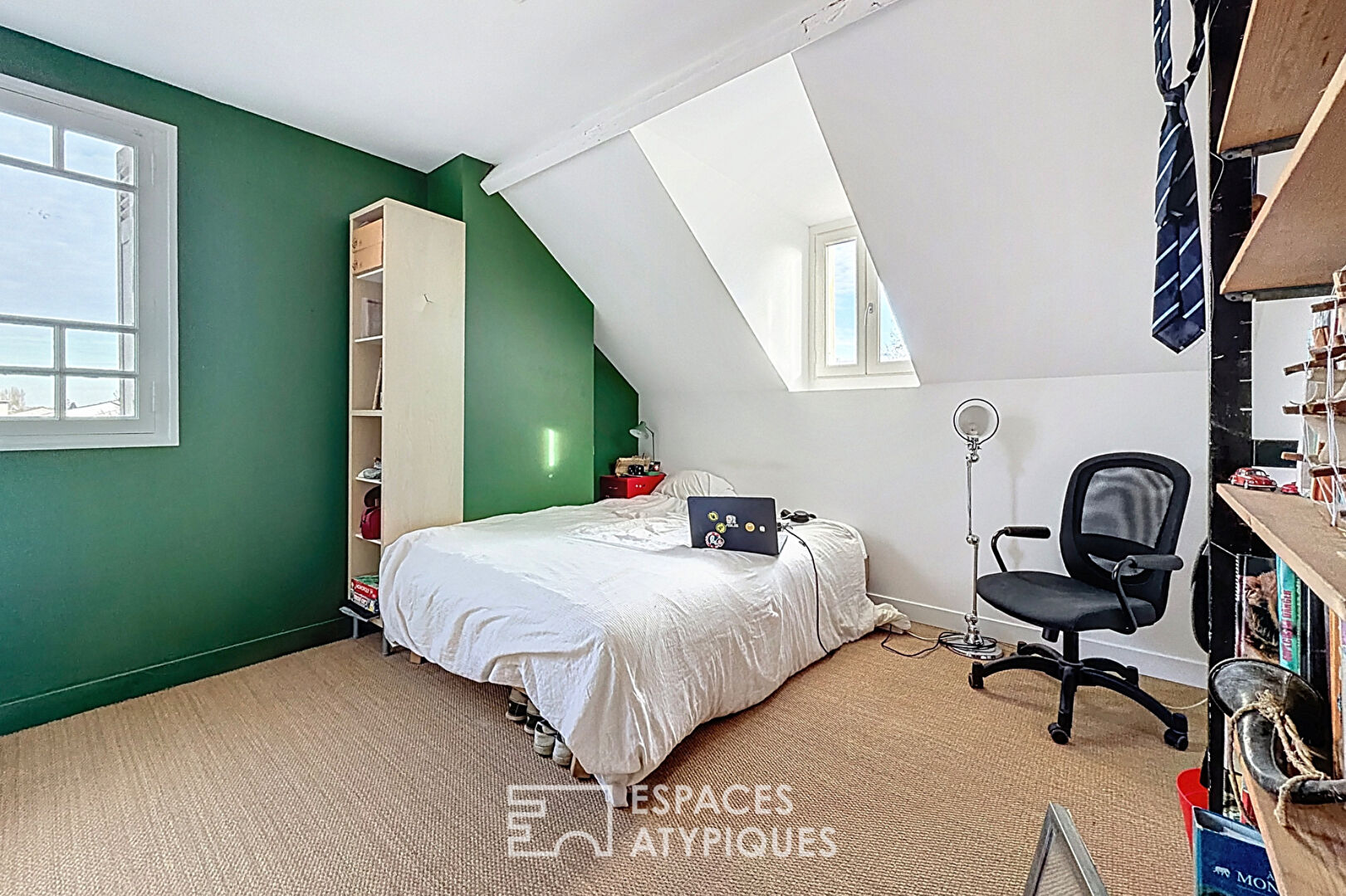 Propriété en pierre au charme multiple avec jardins, au coeur du Bouscat