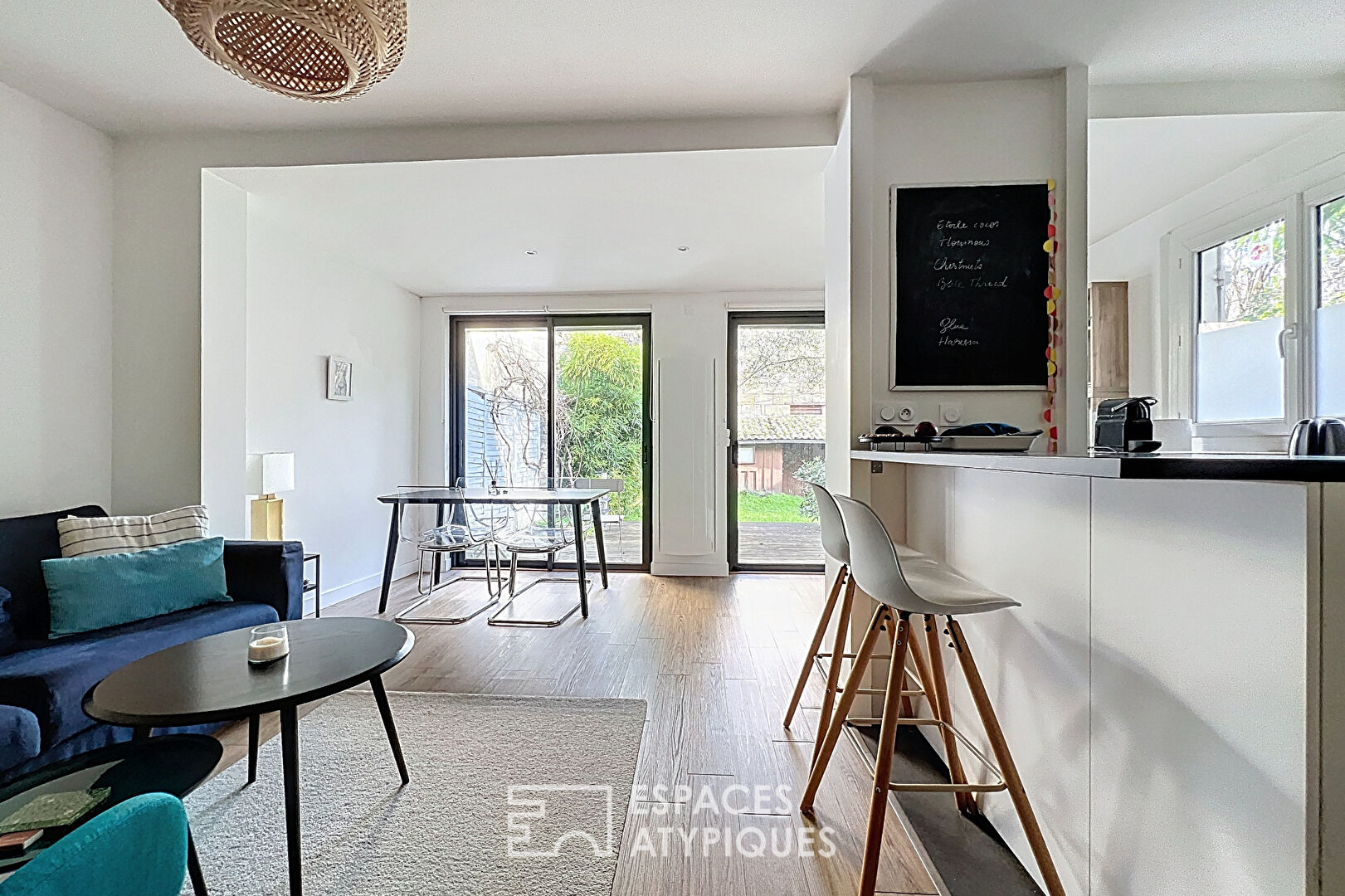 Grand studio cosy avec terrasse