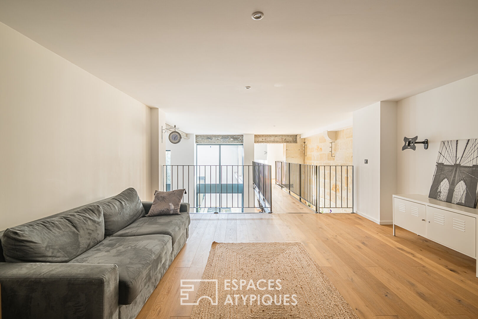 Loft au calme avec piscine et grand garage