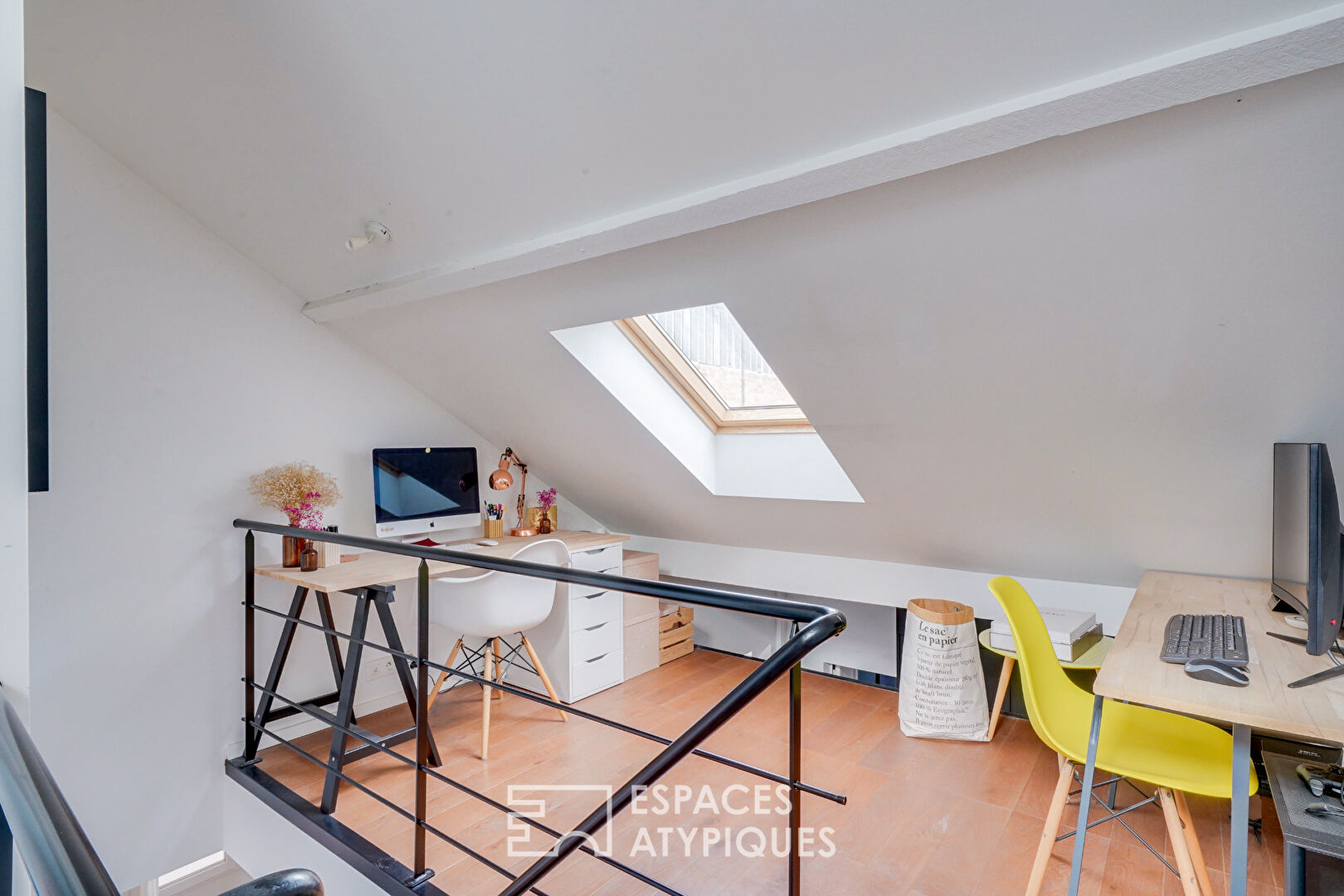 Jolie maison avec terrasse et garage