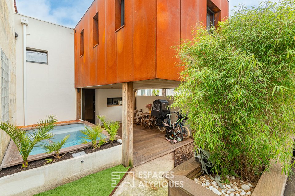 Maison avec double extérieurs et piscine à Bacalan