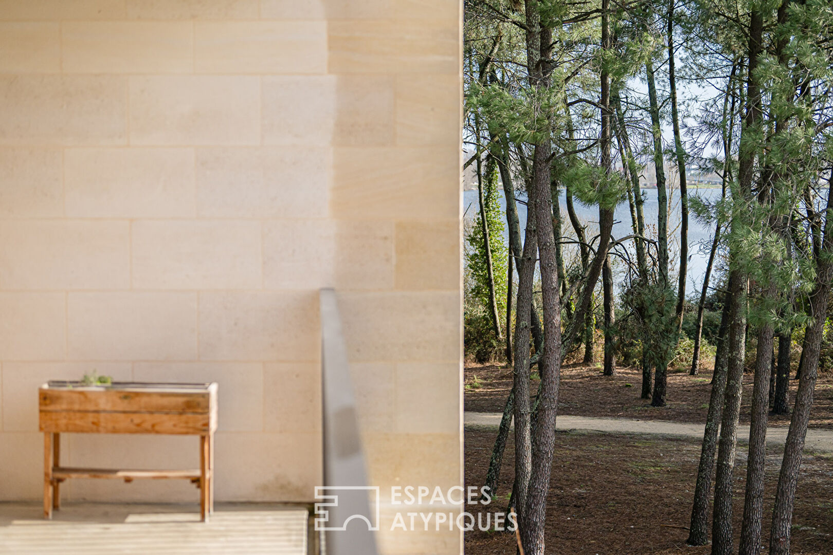 Appartement récent avec terrasse et vue sur le lac