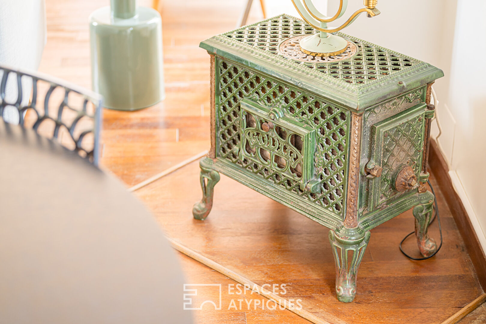 Maison de charme avec terrasse et stationnement