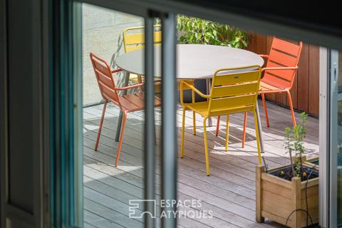 Ancien hangar transformé en loft avec piscine et garage
