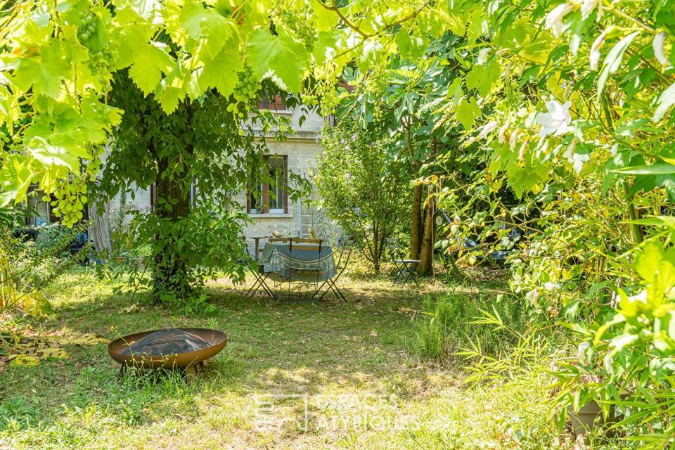 L'appartement avec jardin aux Chartrons