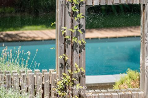 L&rsquo;échoppe rénovée avec piscine et dépendance
