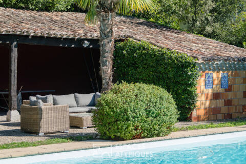 Maison atypique avec parc arboré au coeur du Bouscat