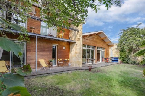 Maison-Loft avec jardin et piscine