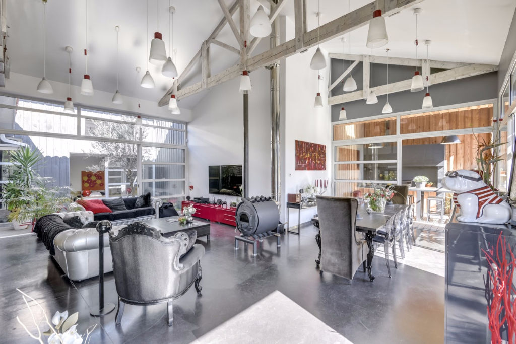 Loft avec piscine dans une ancienne laiterie