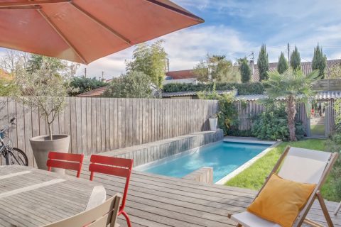 Renovated stone house in Bouscat