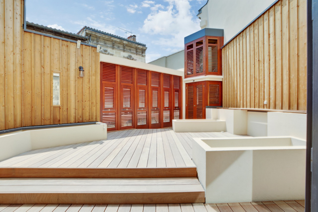 New York house with terrace in Saint-Michel