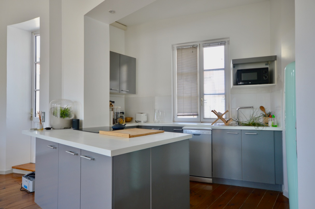 Appartement type loft dans une ancienne rotonde aux Chartrons