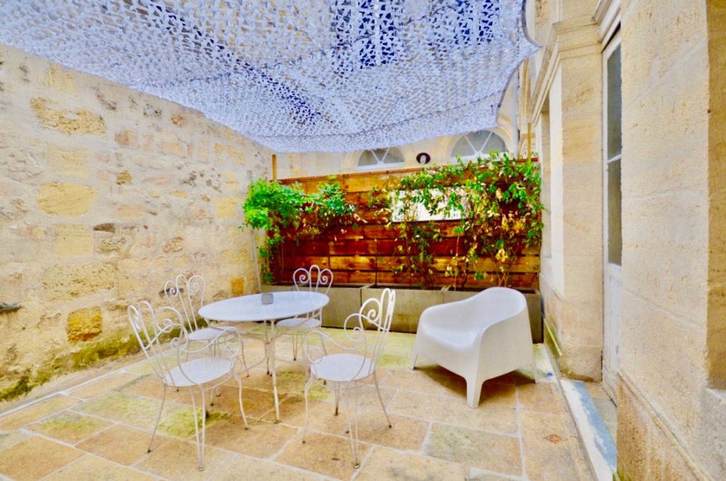 Renovated apartment upscale with terrace