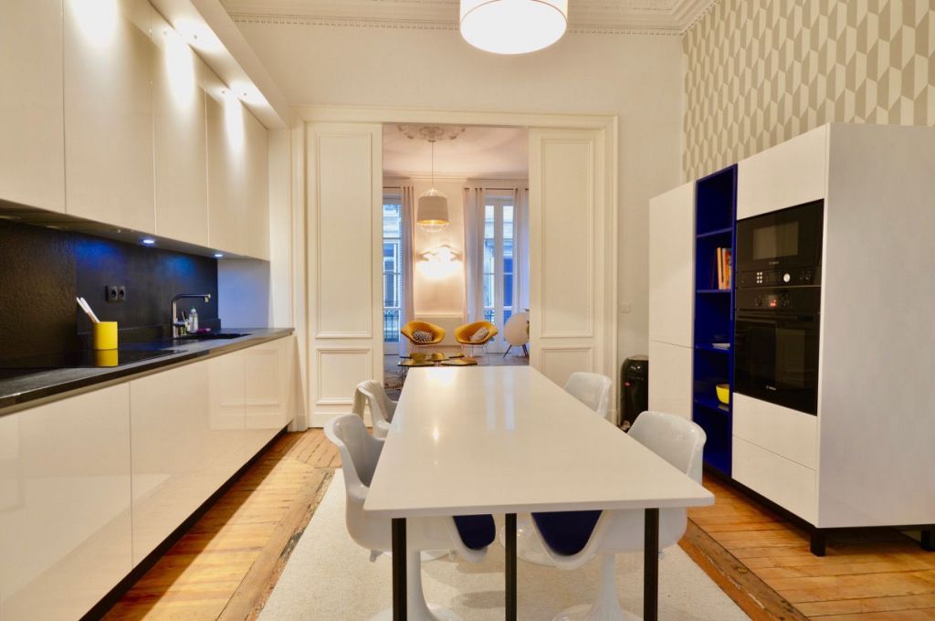 Renovated apartment upscale with terrace