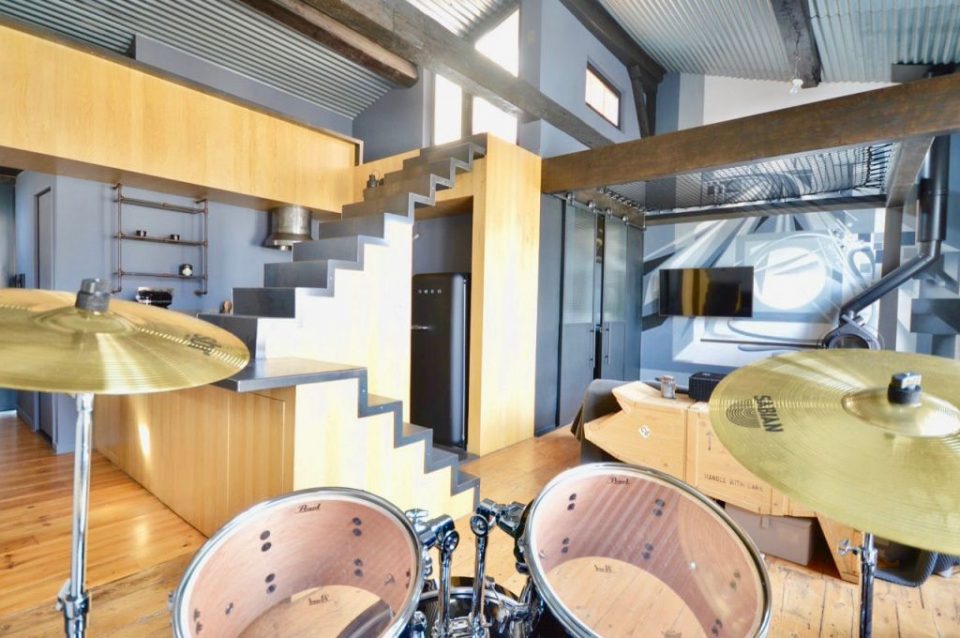 33000 BORDEAUX - Appartement loft avec terrasse tropézienne - Réf. 662