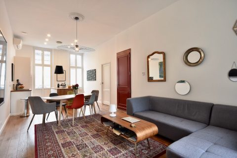 Bel appartement T3 rénové aux Chartons