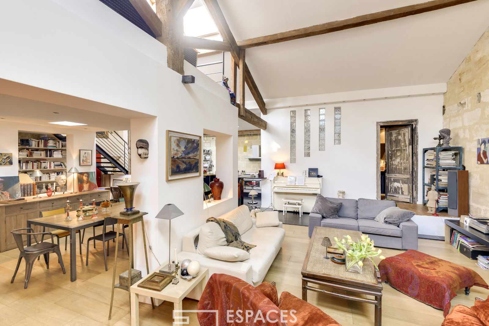 Loft avec terrasse aux Chartrons