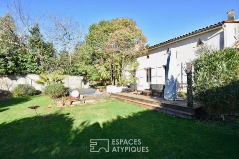Jolie maison familiale avec grand jardin et Jacuzzi à Caudéran