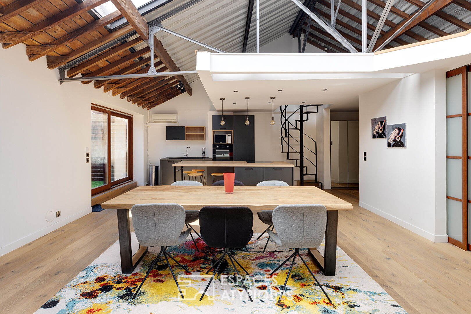Loft avec terrasse