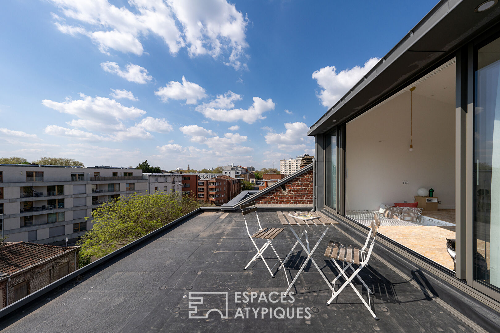 Architect-designed duplex – roof terrace with 360° view