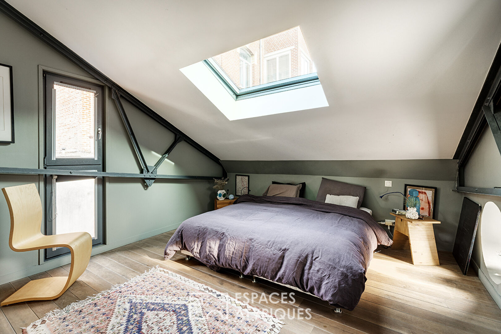 Contemporary loft with patio, in the heart of Wazemmes