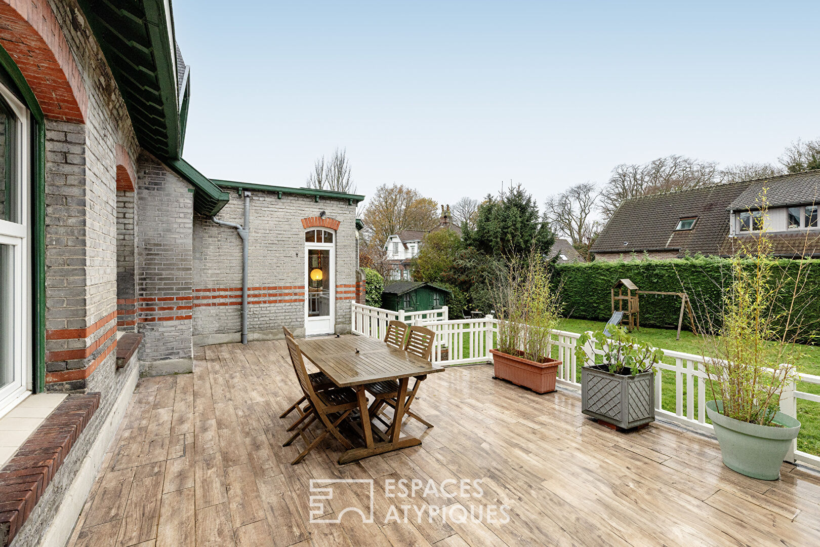 Villa Art & Crafts ‘Vert Cottage’ signée Gabriel Pagnerre au Haut de Mons