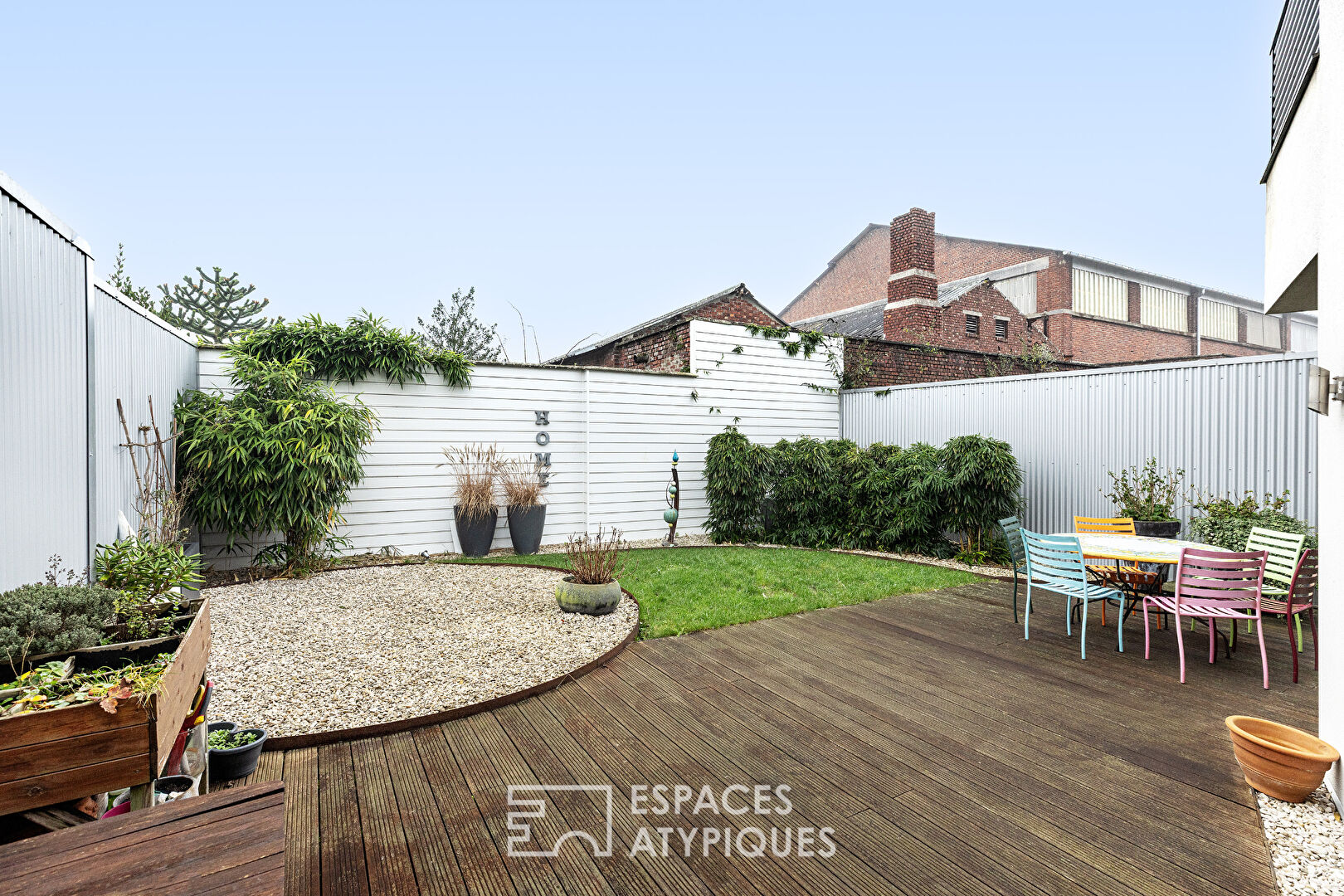 Maison d’Architecte avec Jardin et Patio Zen