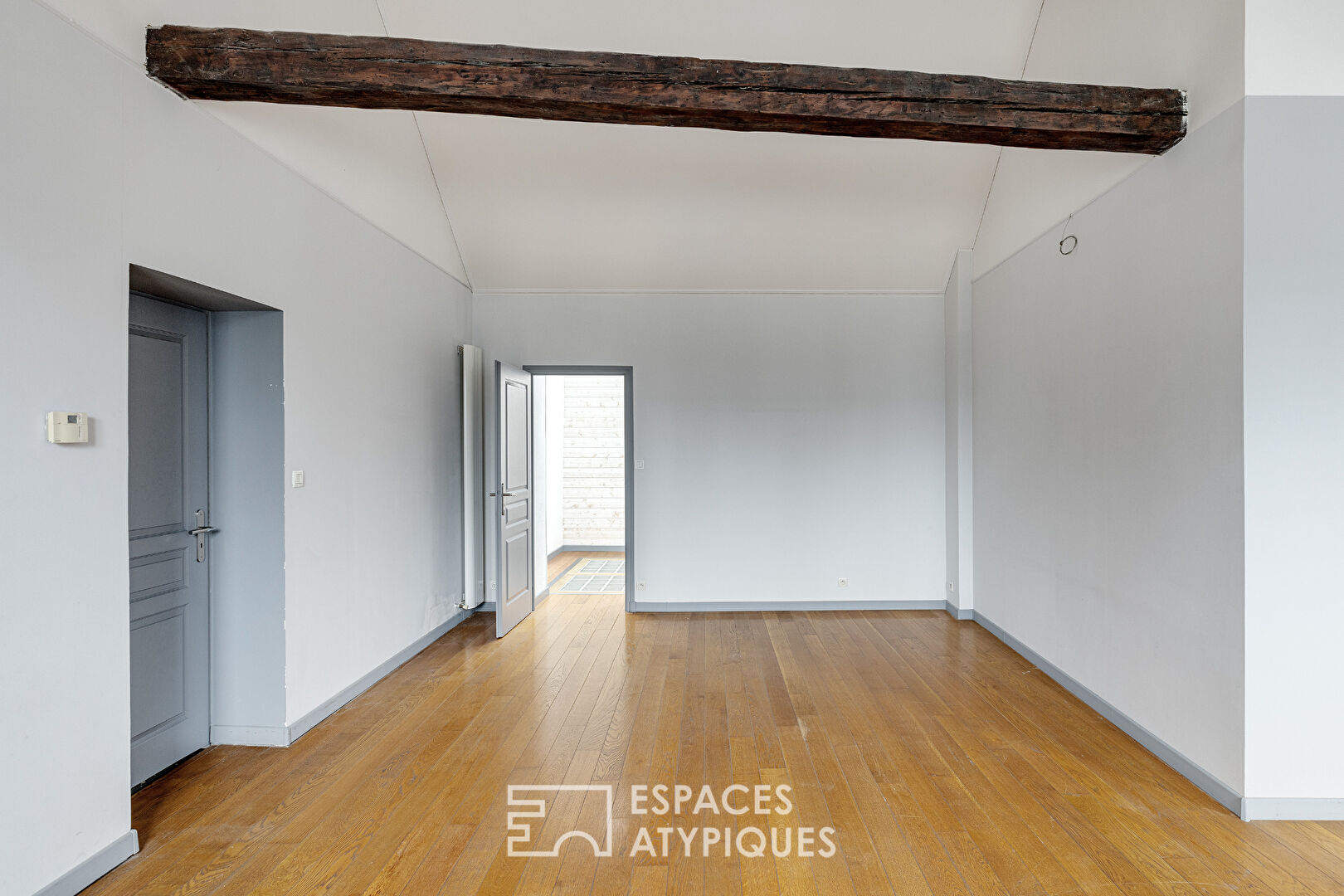 Appartement en dernier étage et terrasse sur les toits du Vieux-Lille