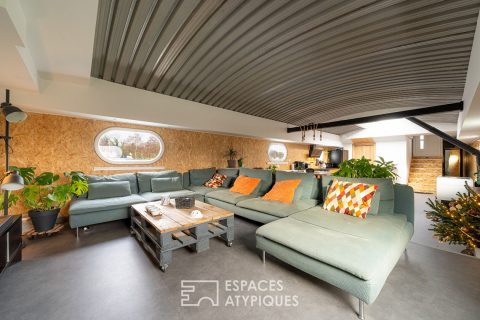 Péniche d&rsquo;habitation rénovée sur le bassin d&rsquo;Estrun