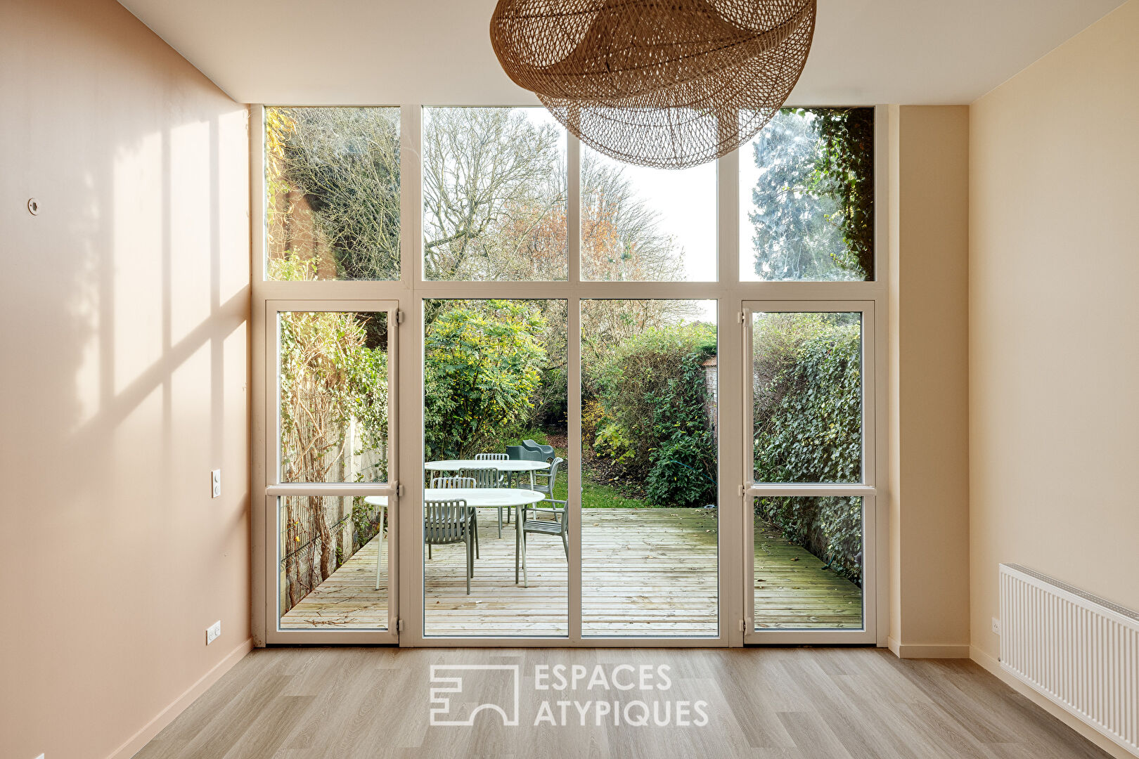 Maison de caractère rénovée avec jardin