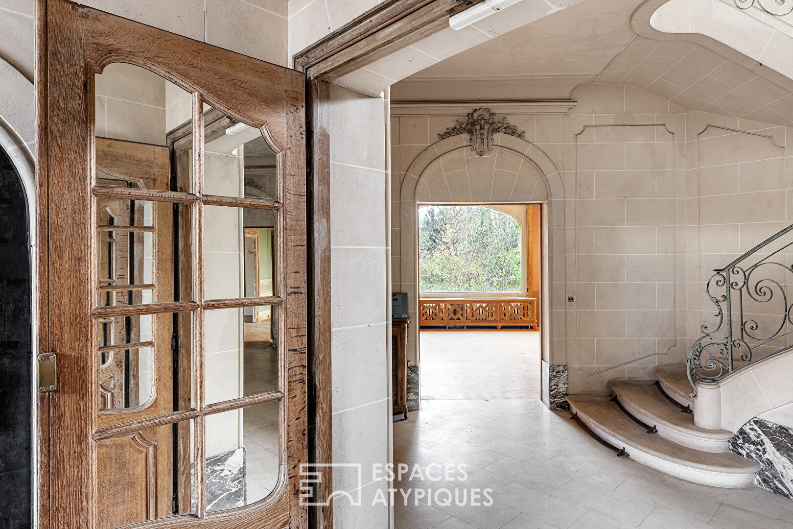 Hôtel particulier Art Déco à réinventer avec jardin de 2 000 m²