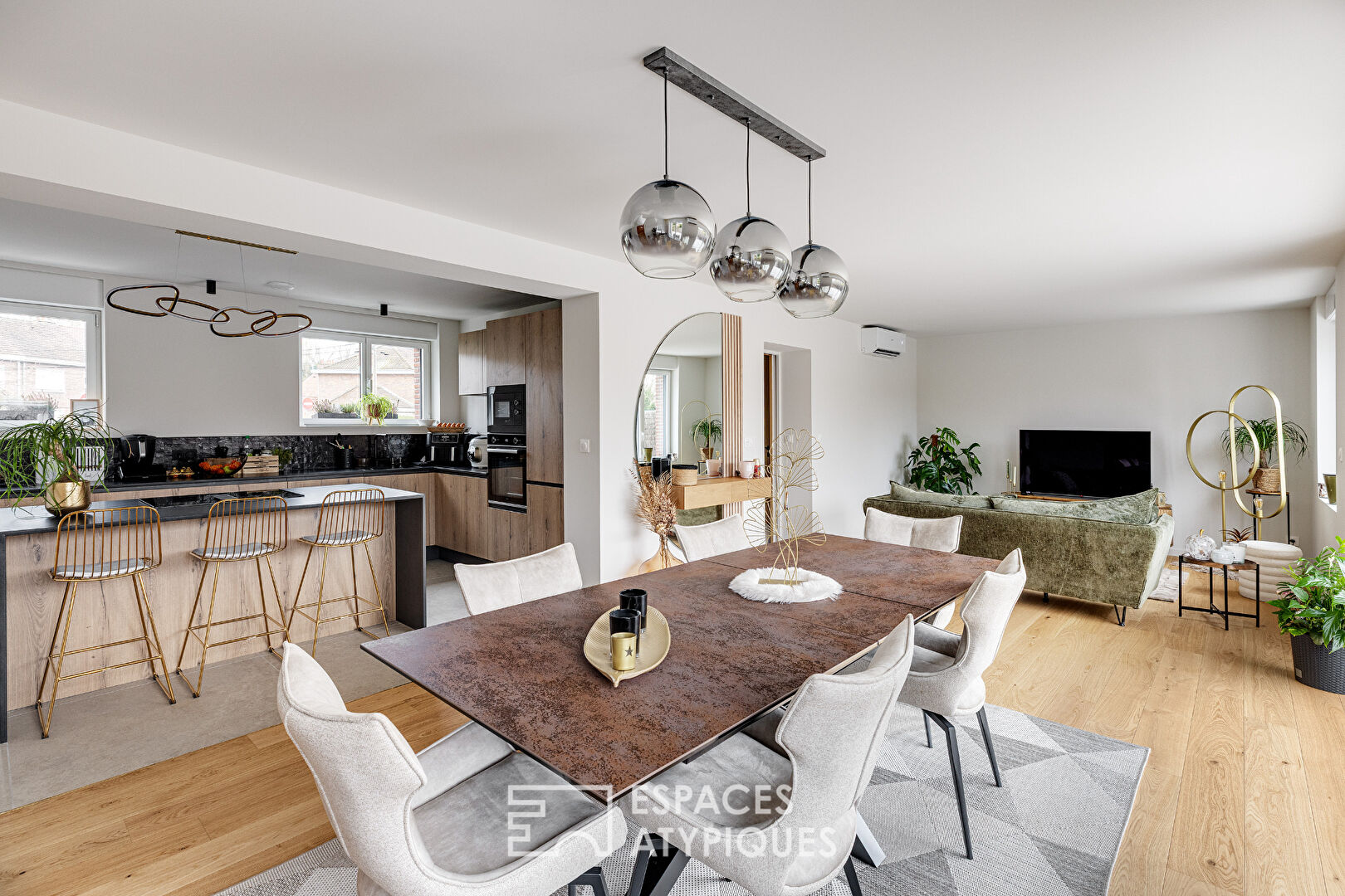 Maison de ville contemporaine au coeur du quartier Champs de Courses