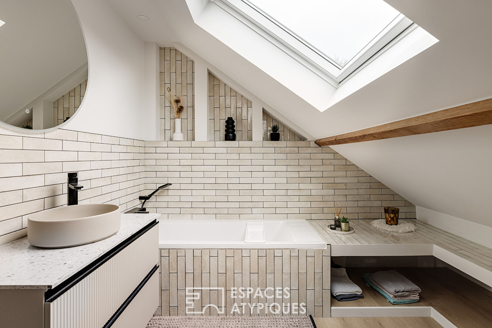 Maison de ville contemporaine au coeur du quartier Champs de Courses