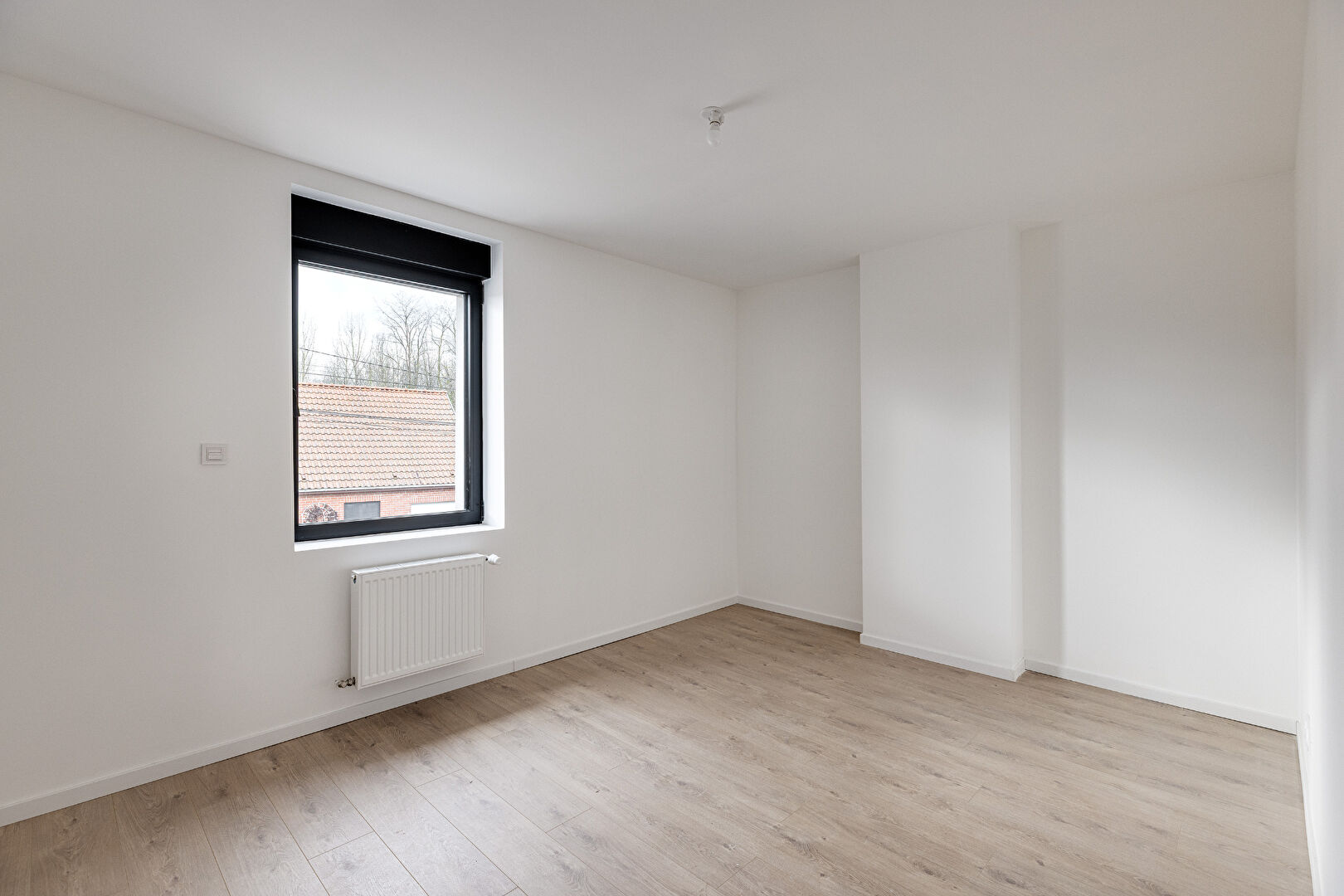 Flamande contemporaine au salon cathédrale